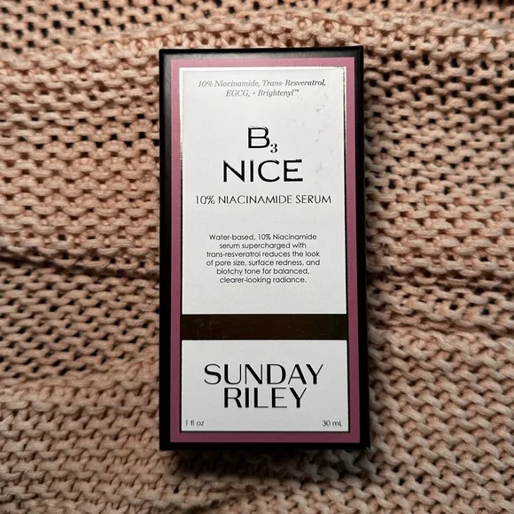 SUNDAY RILEY Niacinamide Serum